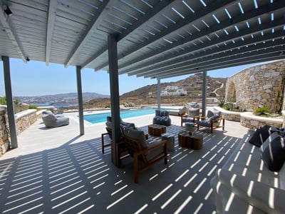 Luxury Villa Photo #13