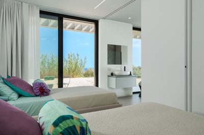 Luxury Villa Photo #62