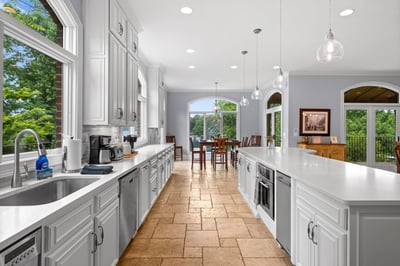 Luxury Villa Photo #22