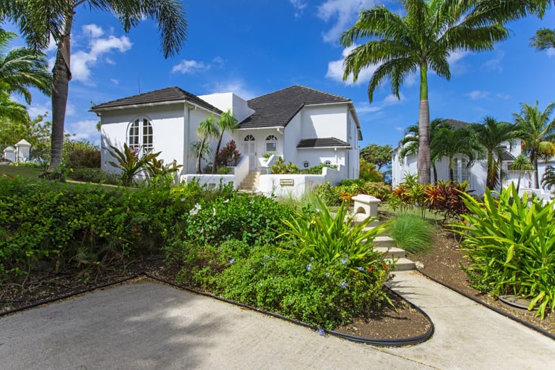 Royal Villa 1 | Swansway