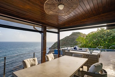 Luxury Villa Photo #6
