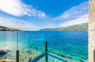 Luxury Villa Photo #21