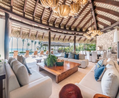 Luxury Villa Photo #5