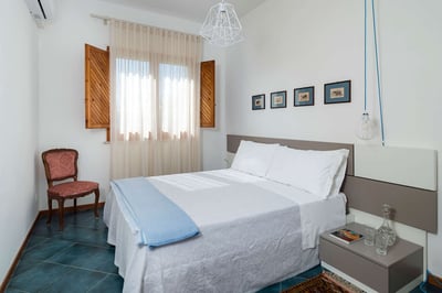 Luxury Villa Photo #42