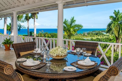 Luxury Villa Photo #3