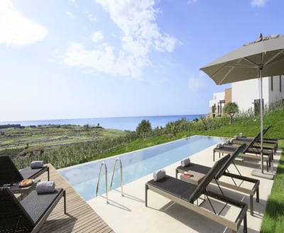 Luxury Villa Photo #2