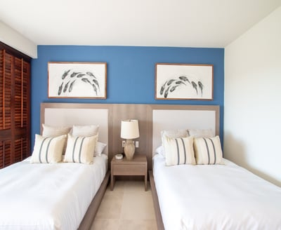 Luxury Villa Photo #25