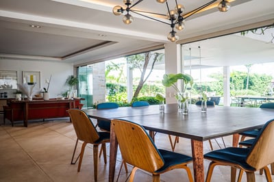 Luxury Villa Photo #18