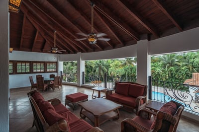 Luxury Villa Photo #11