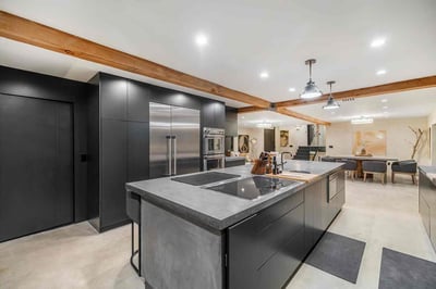 Luxury Villa Photo #28