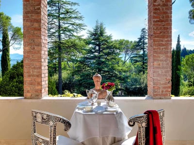 Luxury Villa Photo #18