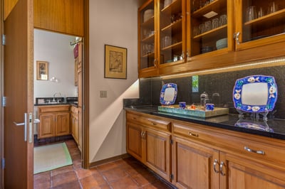 Luxury Villa Photo #14