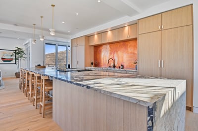 Luxury Villa Photo #4