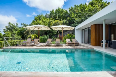 Luxury Villa Photo #13