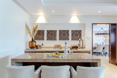 Luxury Villa Photo #27