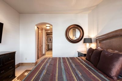 Luxury Villa Photo #16