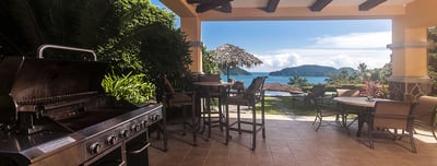 Luxury Villa Photo #9