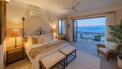 Luxury Villa Photo #34
