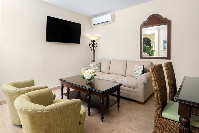 1 BDM Bungalow at Windsong Resort