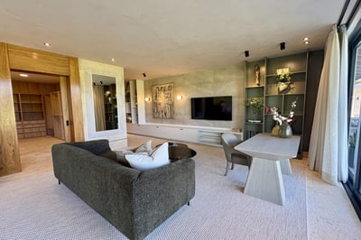 Luxury Villa Photo #14