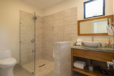 Luxury Villa Photo #28