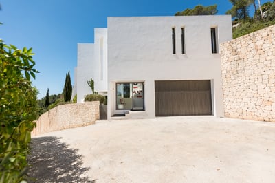 Luxury Villa Photo #10