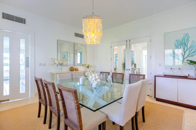 Luxury Villa Photo #13