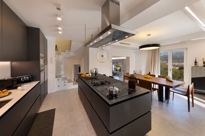 Luxury Villa Photo #20