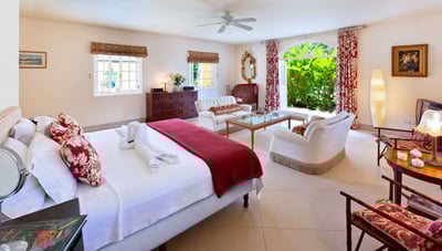 Luxury Villa Photo #17
