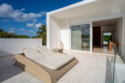 Luxury Villa Photo #51