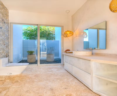 Luxury Villa Photo #57