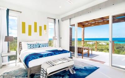 Luxury Villa Photo #23
