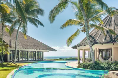 Luxury Villa Photo #11