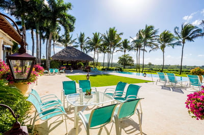 Luxury Villa Photo #4