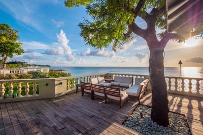 Luxury Villa Photo #8