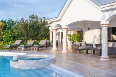 Luxury Villa Photo #8
