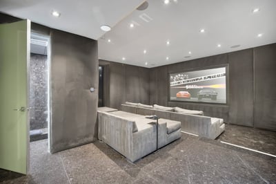 Luxury Villa Photo #29