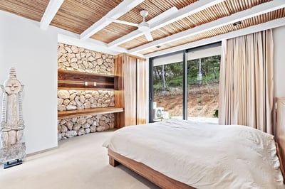 Luxury Villa Photo #20