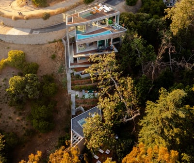 Luxury Villa Photo #6