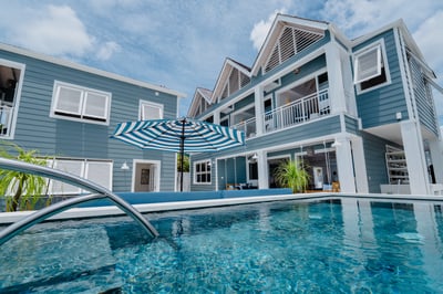 Luxury Villa Photo #7