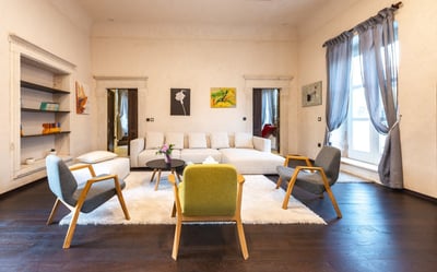 Luxury Villa Photo #13