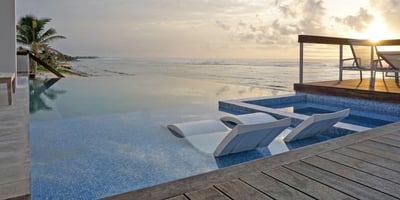 Luxury Villa Photo #4