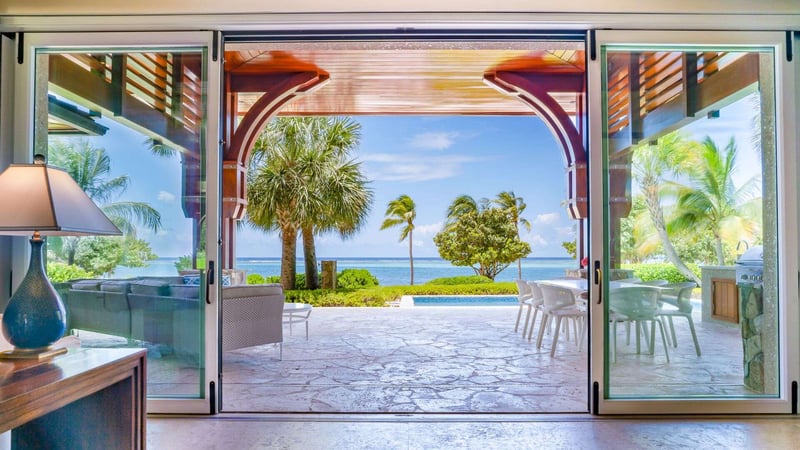 Cheemaun Beach Villa