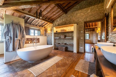 Luxury Villa Photo #23