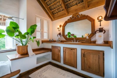Luxury Villa Photo #19
