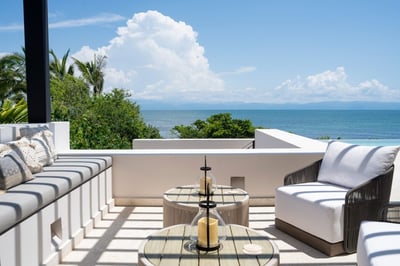 Luxury Villa Photo #33