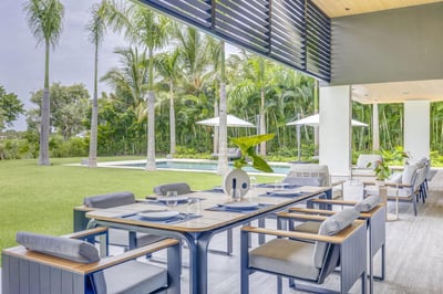 Luxury Villa Photo #5