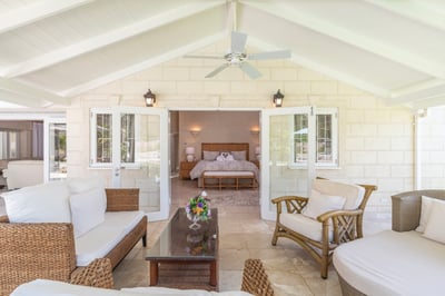 Luxury Villa Photo #12