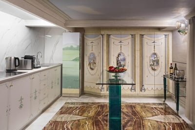 Luxury Villa Photo #10