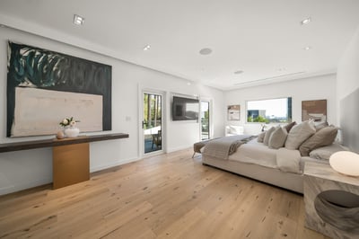 Luxury Villa Photo #42